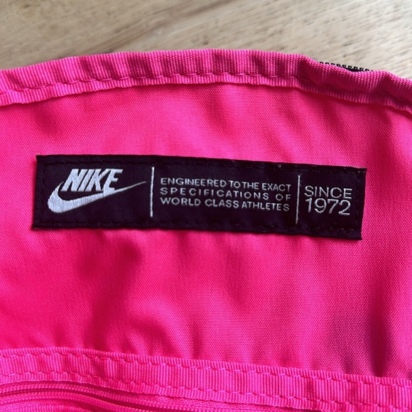 Pink Nike Backpack - Picture 4 of 4
